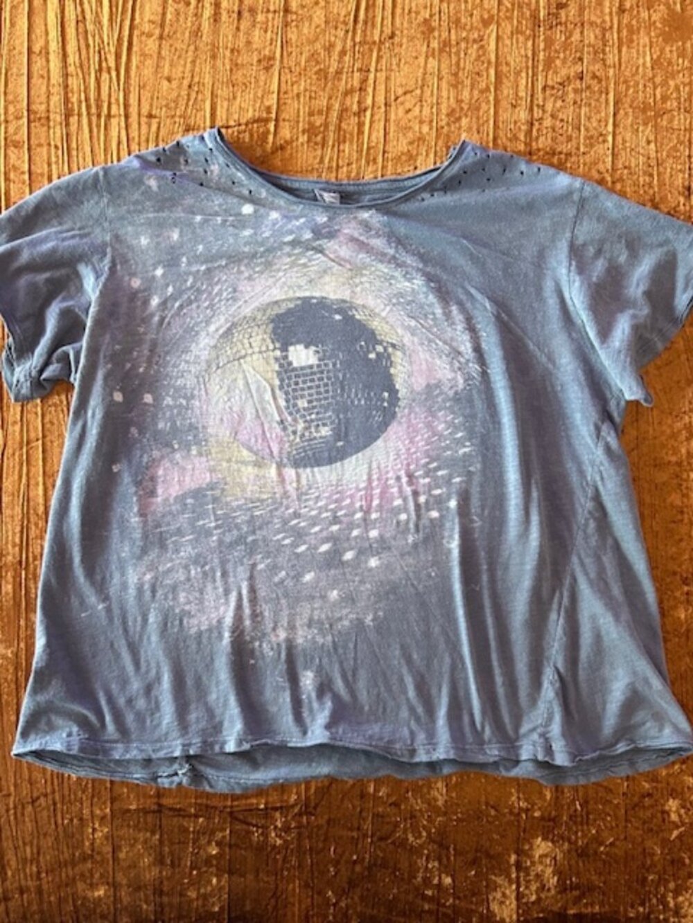 Magnolia Pearl Disco Ball T-shirt